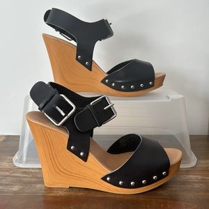 Coconuts by Matisse Peace Black Double Buckle Platform Wedge Sandal 9